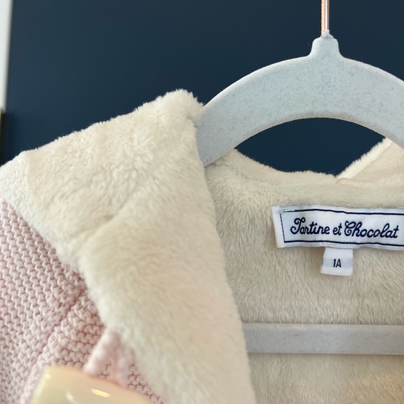 Never worn, not once. Dreamy soft! - Picture 2 of 3